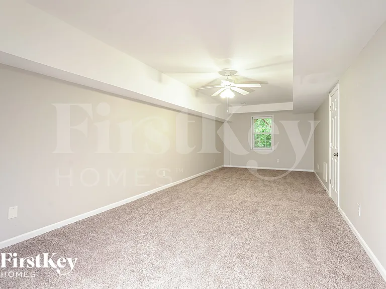4141 Meredith Woods Ln — Photo 15