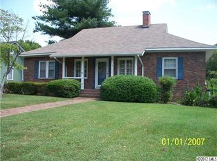9 Tallassee St, Badin, NC 28009
