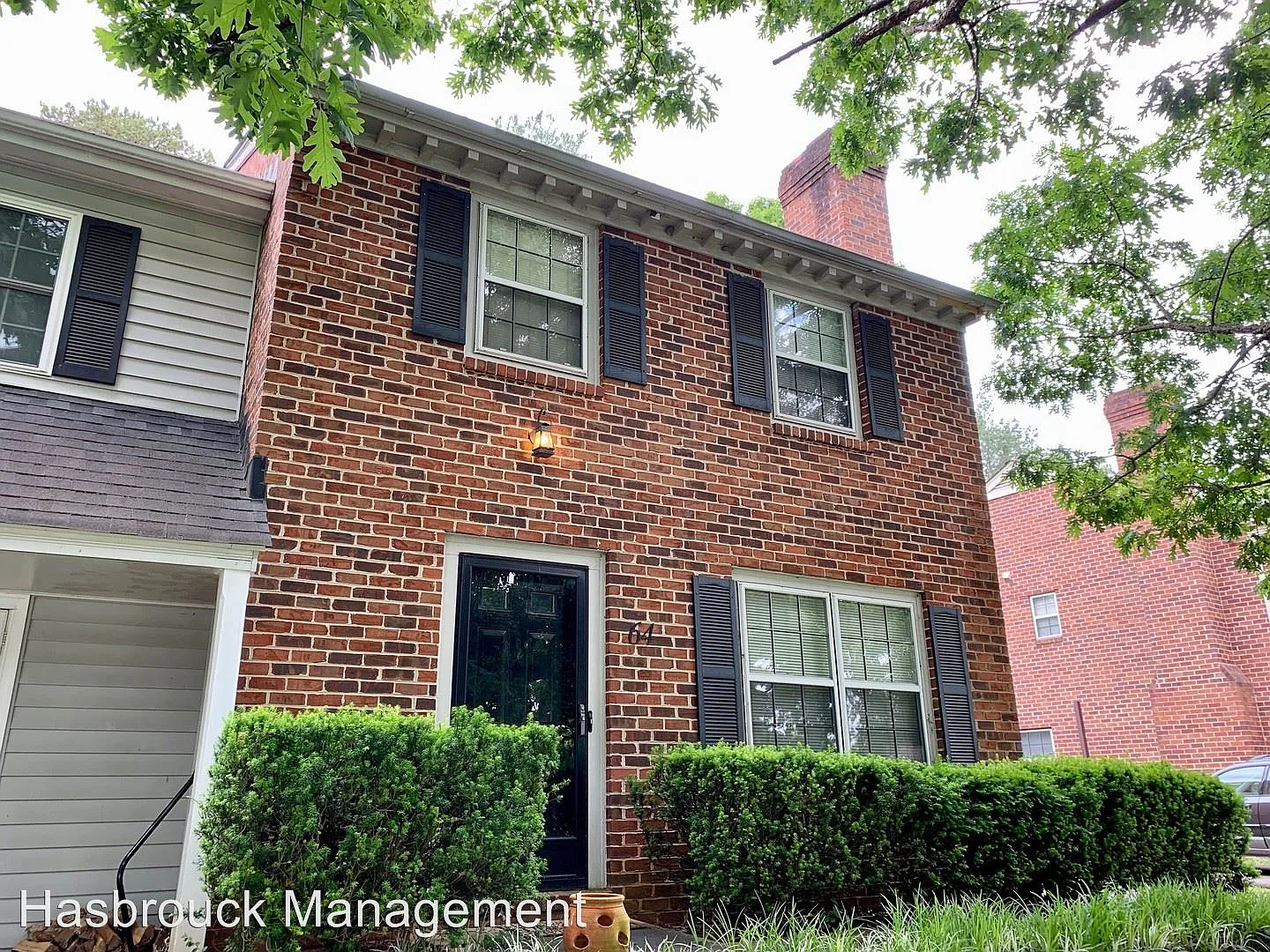 64 Court Pl photo 1