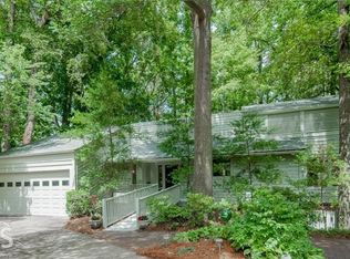 2490 Williamswood Ct, Decatur, GA 30033