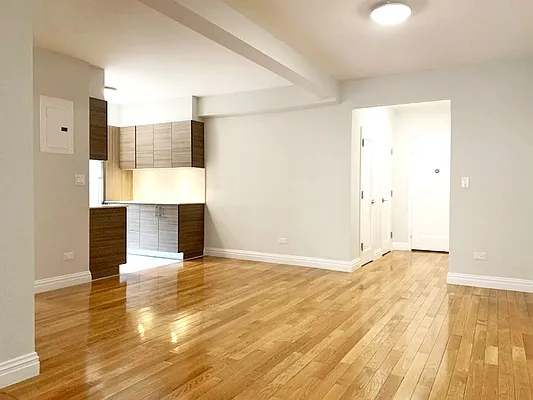 Rented by Stonehenge NYC LLC | media 2