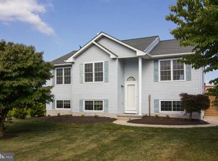 824 Lucabaugh Mill Rd, Manchester, MD 21157