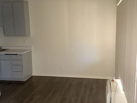 3rd image of 9460 Laurel Canyon Blvd #308