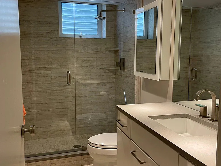 402 Harrison St — Photo 17