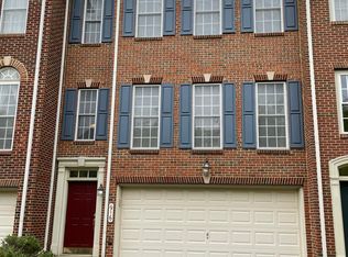 916 Highland Ridge Ave, Gaithersburg, MD 20878