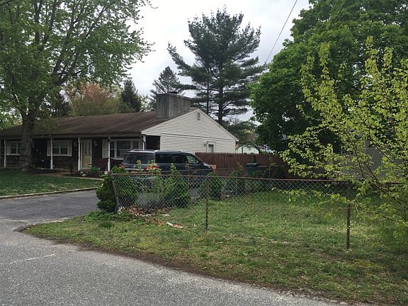 3rd image of 1216 11th Ave