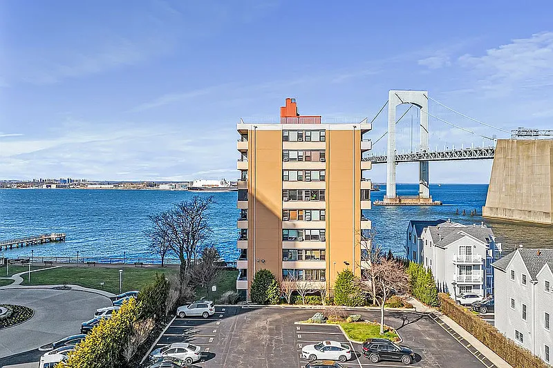 16641 Powells Cove Blvd #7A