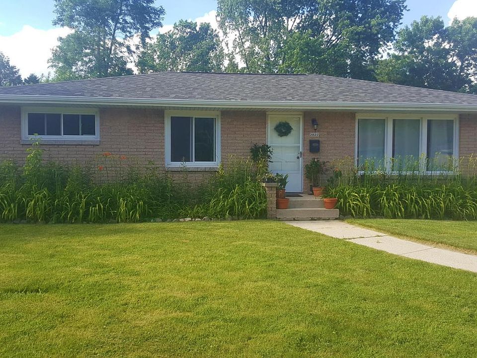 2822 Main Ave, Sheboygan, WI 53083 Zillow