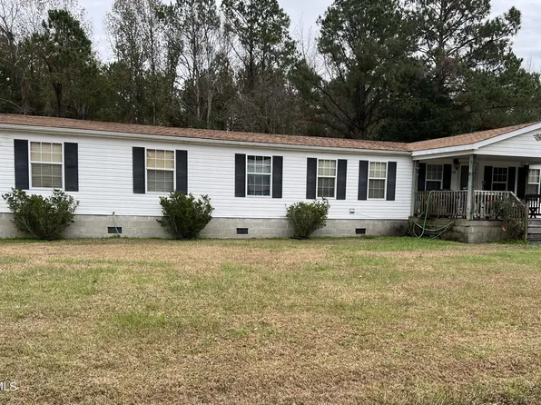 108 Clayton Drive, Newport, NC 28570