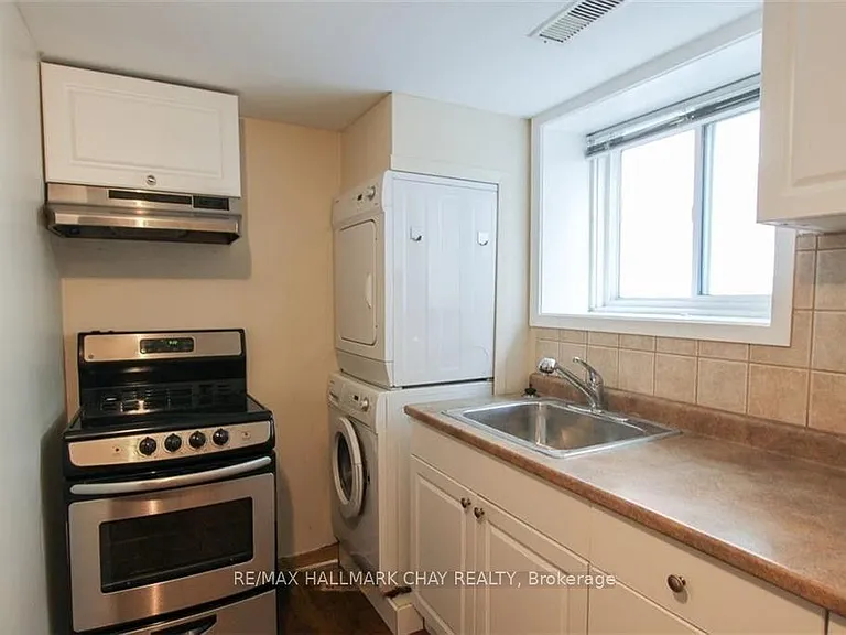 115 Collier St #LOWER LEVEL — Photo 2