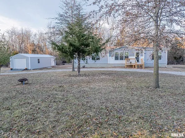 21065 State Route 161 Rte, Centralia, IL 62801