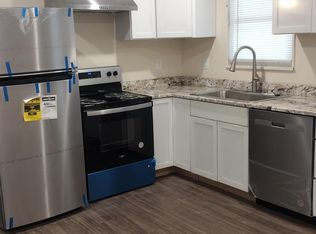 7035 Quivira Rd, Shawnee, KS 66216