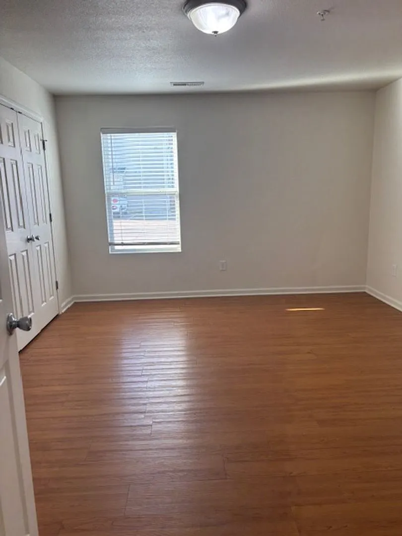 Kinway Apartments - TK — Photo 4