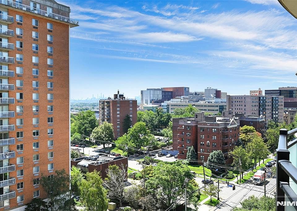1st image of 125 Prospect Ave APT 11G
