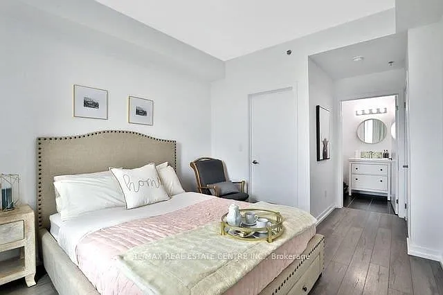 2490 Old Bronte Rd #318 — Photo 15