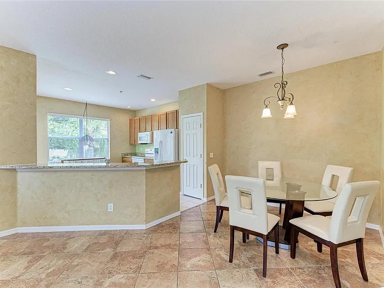 3931 Yellowstone Cir — Photo 11