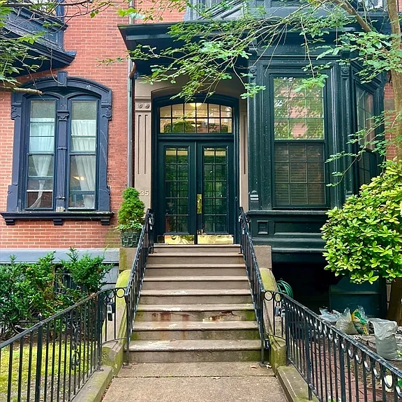 235 Beacon St #9 — Photo 1