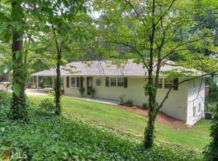 43 Seminole Trl, Cartersville, GA 30120