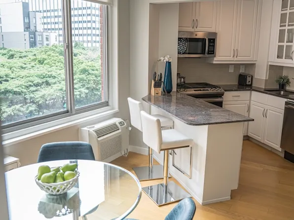 484 2nd Avenue image 1 of 16