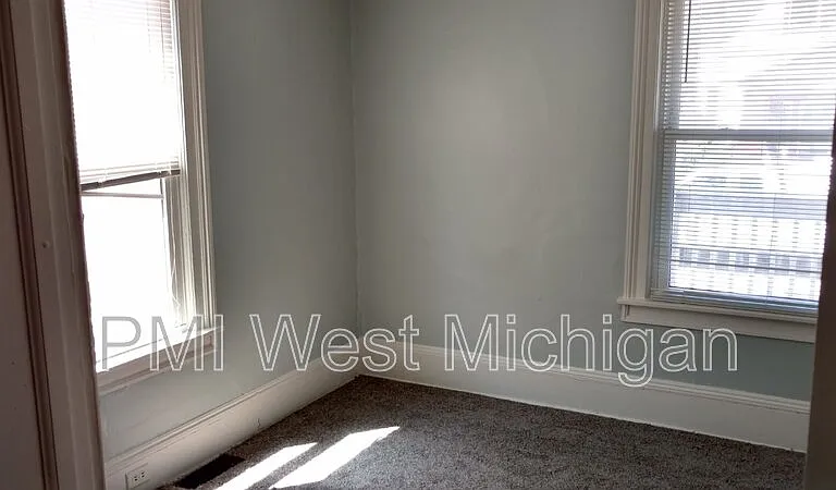 824 Nagold St NW #1 — Photo 5
