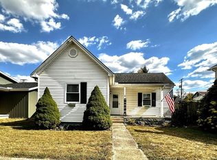 53 N Main St, Frankfort, OH