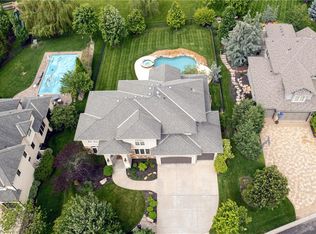 16412 Barton St, Overland Park, KS 66221