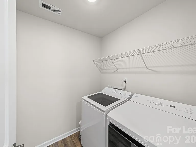 1104 Bandon Dr — Photo 23
