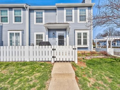 81 Almond Dr, Somerset, NJ, 08873