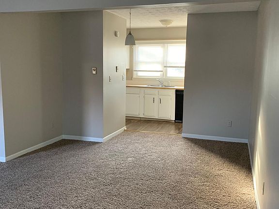 4th image of 1022 Trent Blvd