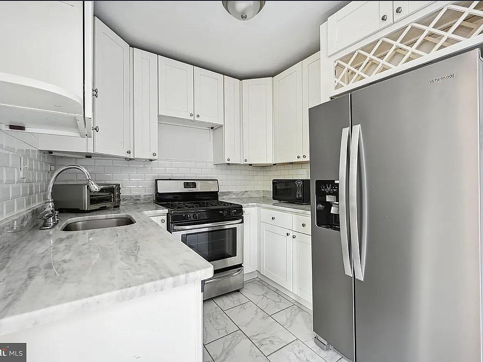 1st image of 939 Longfellow St NW APT 205