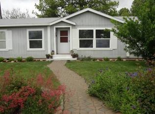 1924 Vandal Dr, Moscow, ID 83843