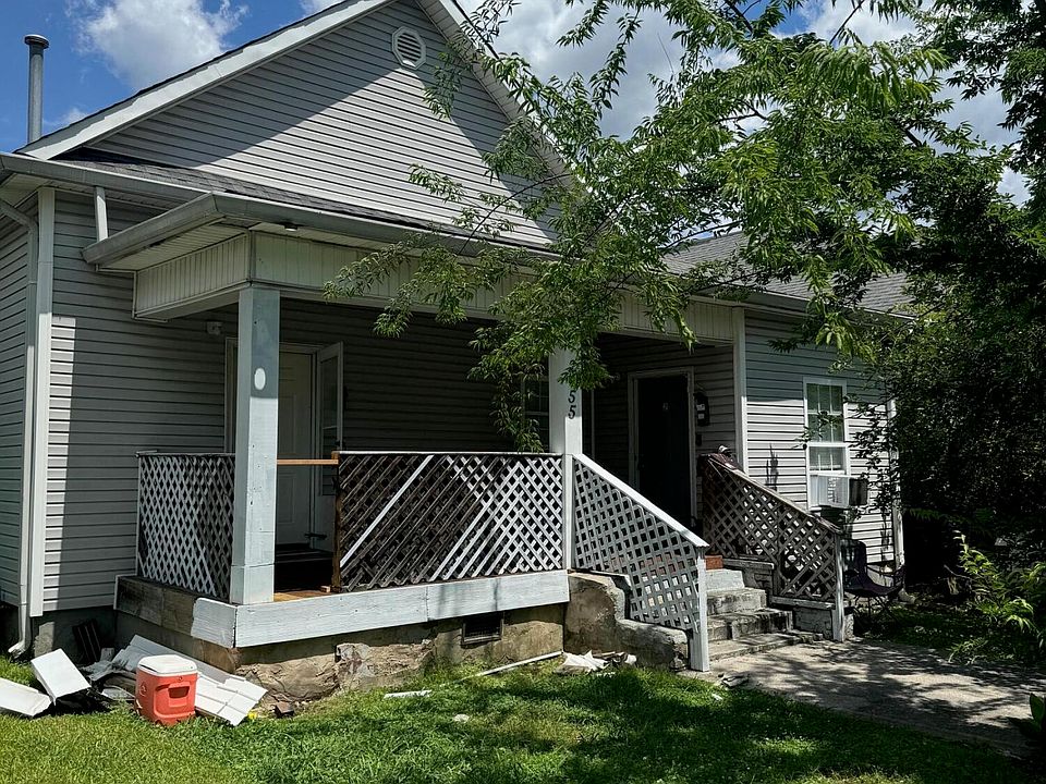 1st image of 2455 Woodbine Ave