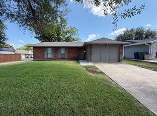 1434 Lavendale Ln, Garland, TX 75040