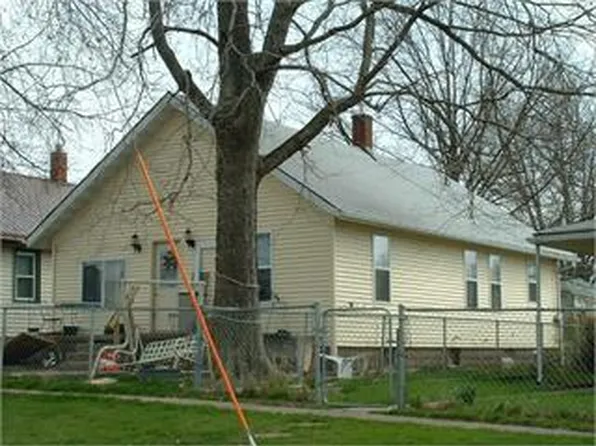1023 Hill Ave, Muscatine, IA 52761