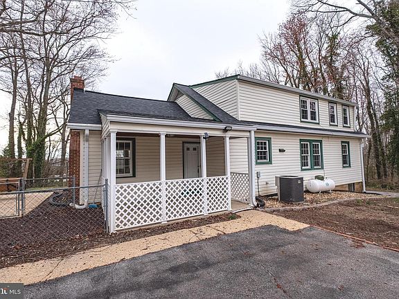 3rd image of 5680 Bryantown Rd