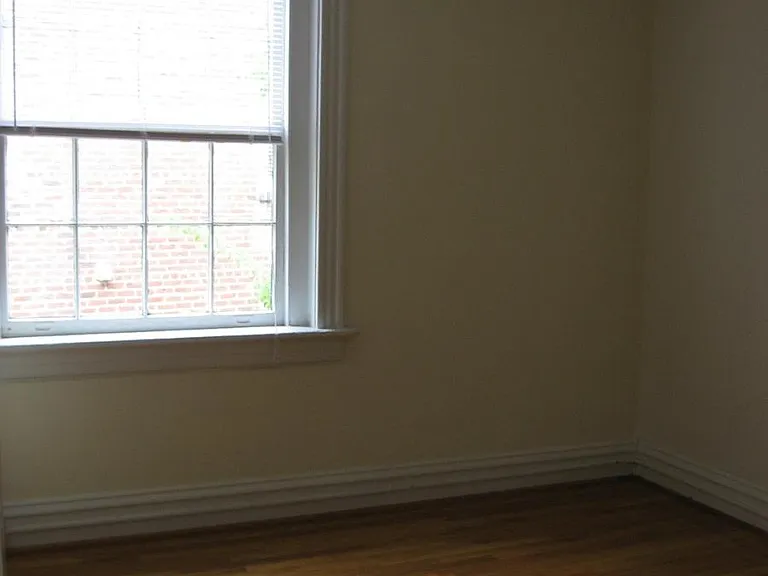 518 N Belmont Ave #3 — Photo 4