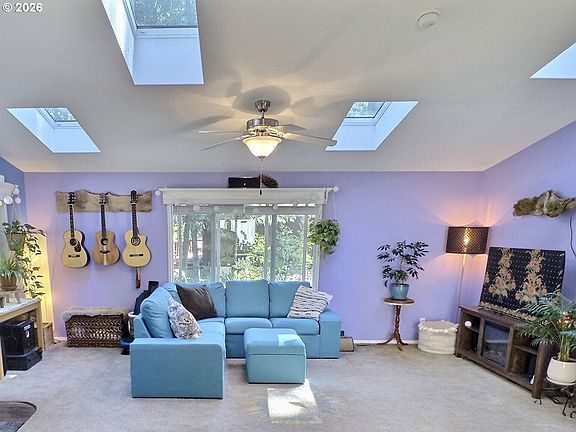 3rd image of 64934 E Lupine Dr
