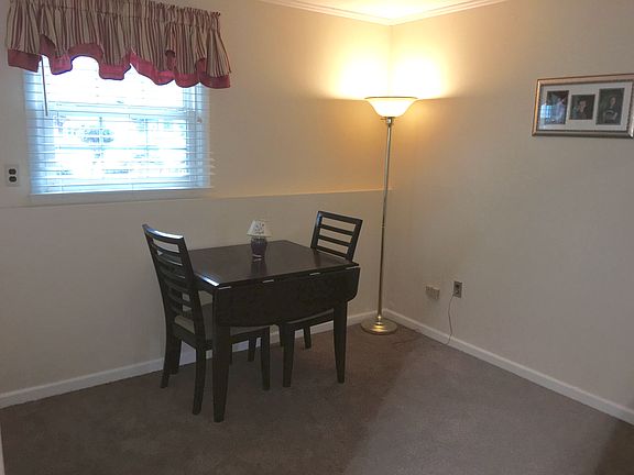 Gorgeous Den Beautiful Carpe