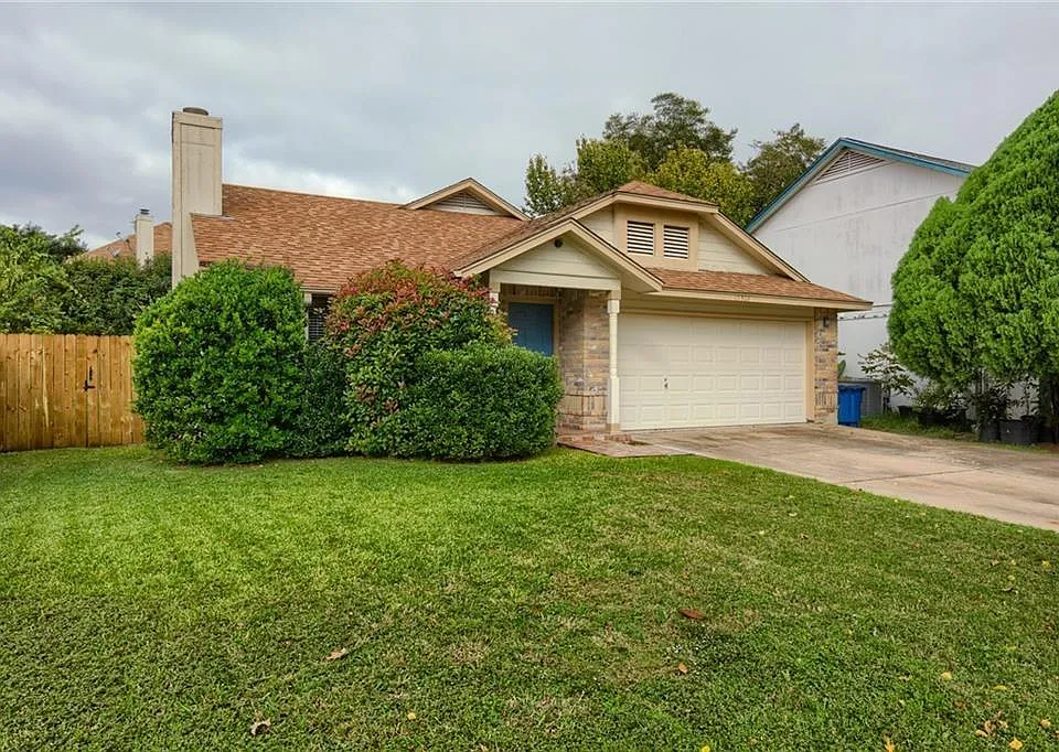 12320 Thompkins Dr
