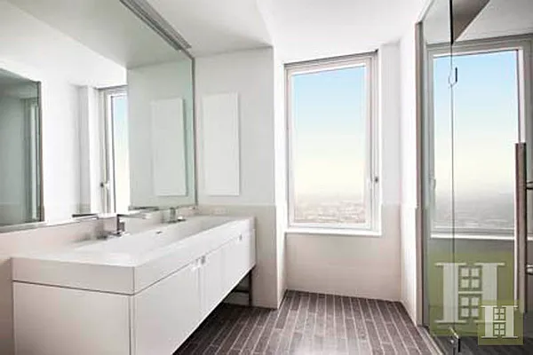 Rented by Halstead Real Estate | media 16