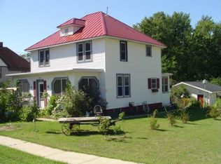 603 S Farmer St, Princeton, WI 54968