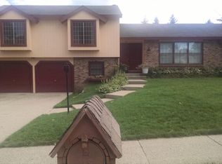 3316 Yellowstone Dr SW, Grandville, MI