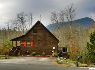1559 Nicoha Blvd, Sevierville, TN 37876