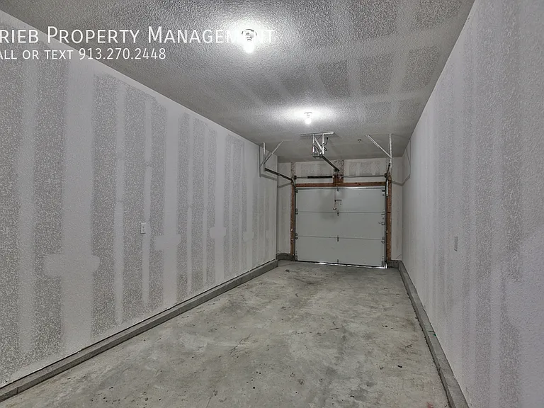 22091 W 123rd Ln #4-109 — Photo 31