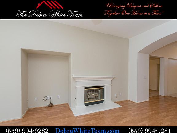 5th image of 917 W Encore Dr