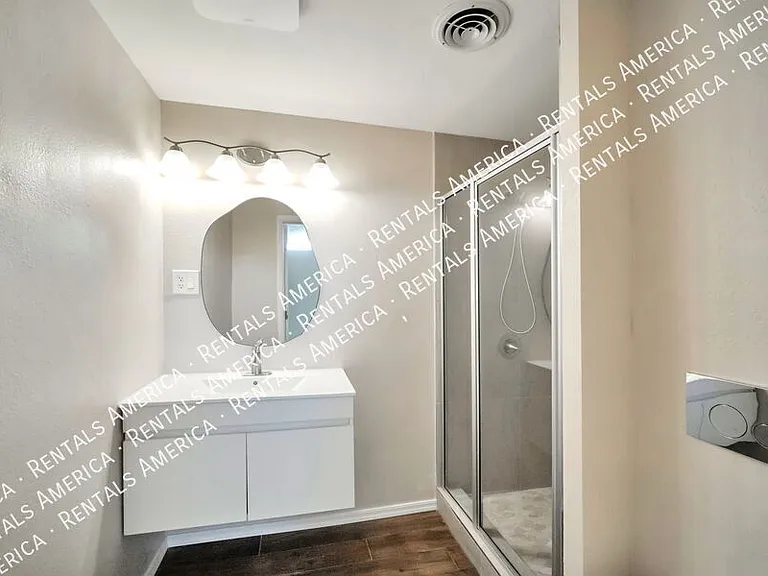 1311 W Wheatridge Dr — Photo 10