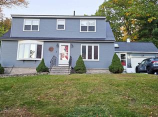 2 Oakdale Avenue, Nashua, NH 03062