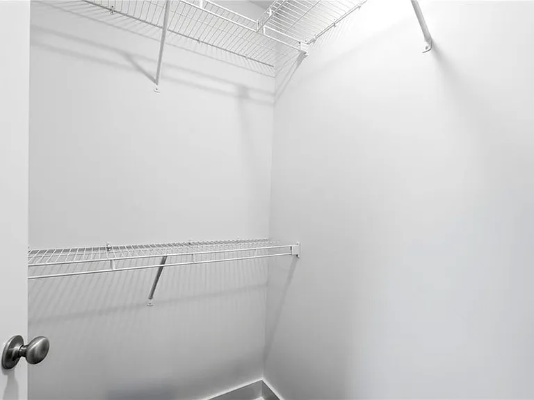 1881 Plainsboro Dr — Photo 17