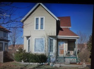 245 Ann St, West Chicago, IL 60185