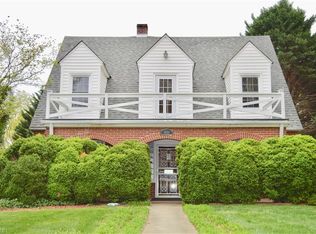 1035 Van Hoy Ave, Winston Salem, NC 27104